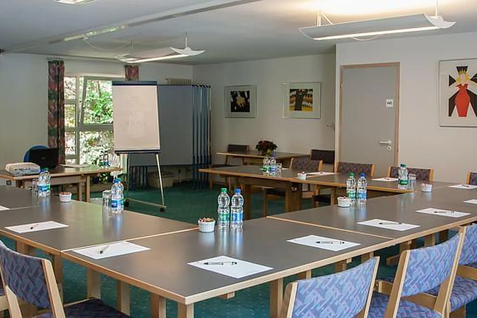 Lieux événementiels, HÔTEL HUSSEREN LES CHÂTEAUX***