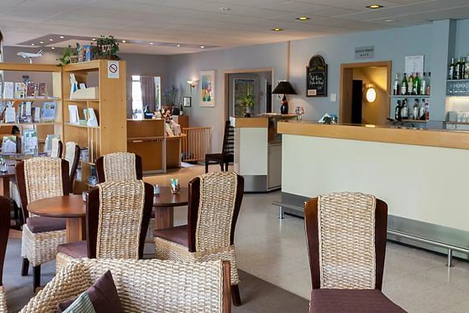 Lieux événementiels, HÔTEL HUSSEREN LES CHÂTEAUX***