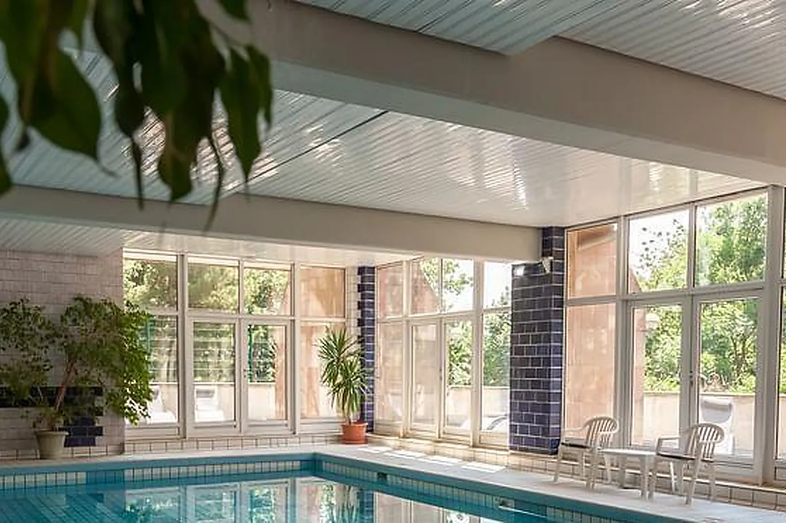 Lieux événementiels, HÔTEL HUSSEREN LES CHÂTEAUX***