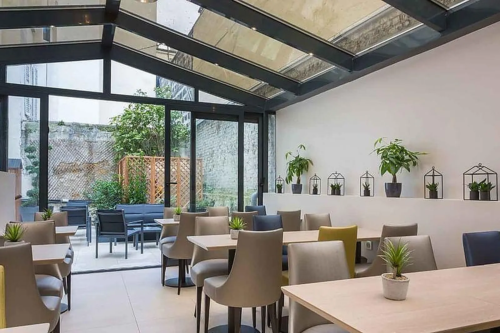 Lieux événementiels, HÔTEL JARDIN DE VILLIERS ***