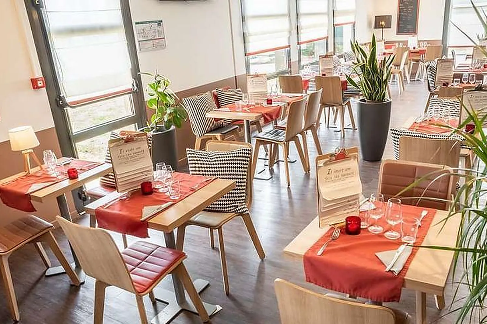 Lieux événementiels, HÔTEL KYRIAD DOUAI DECHY***