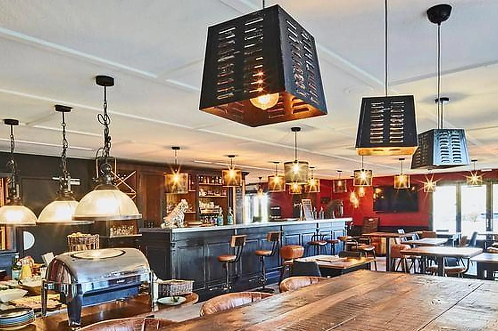 Lieux événementiels, HÔTEL KYRIAD HEM***