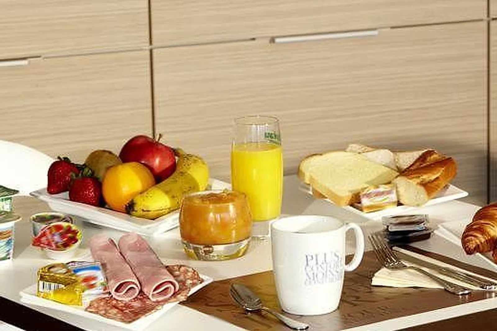 Lieux événementiels, HÔTEL KYRIAD LE CREUSOT MONTCHANIN ***