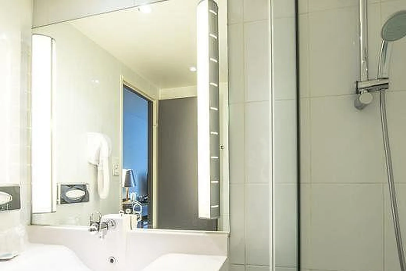 Lieux événementiels, HÔTEL KYRIAD LE CREUSOT MONTCHANIN ***