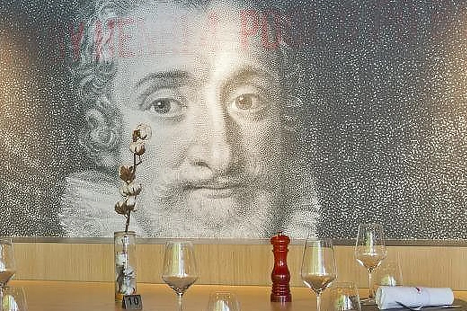 Lieux événementiels, HÔTEL KYRIAD LE CREUSOT MONTCHANIN ***