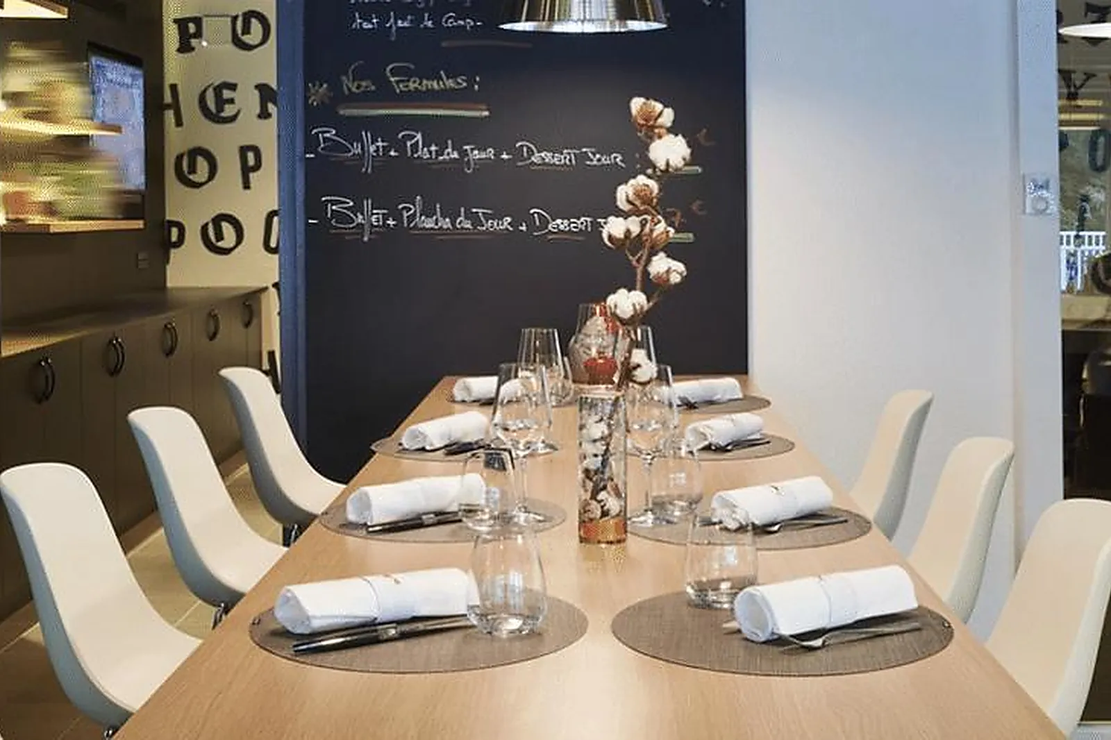 Lieux événementiels, HÔTEL KYRIAD LE CREUSOT MONTCHANIN ***