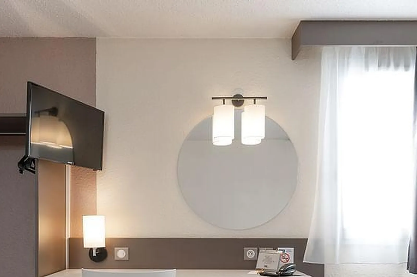 Lieux événementiels, HÔTEL KYRIAD SAINT-ÉTIENNE CENTRE ***