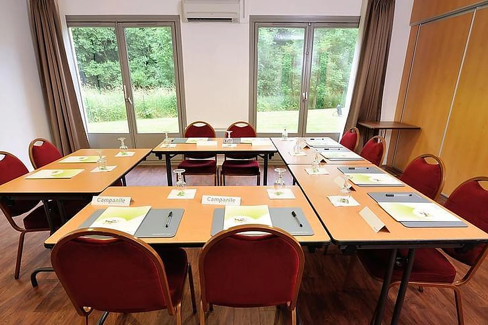 Lieux événementiels, LES SABLIERS