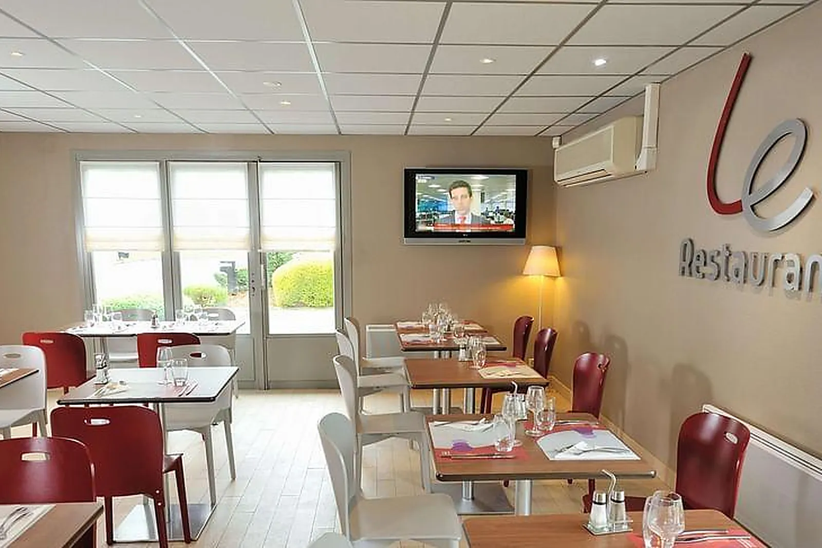 Lieux événementiels, LES SABLIERS