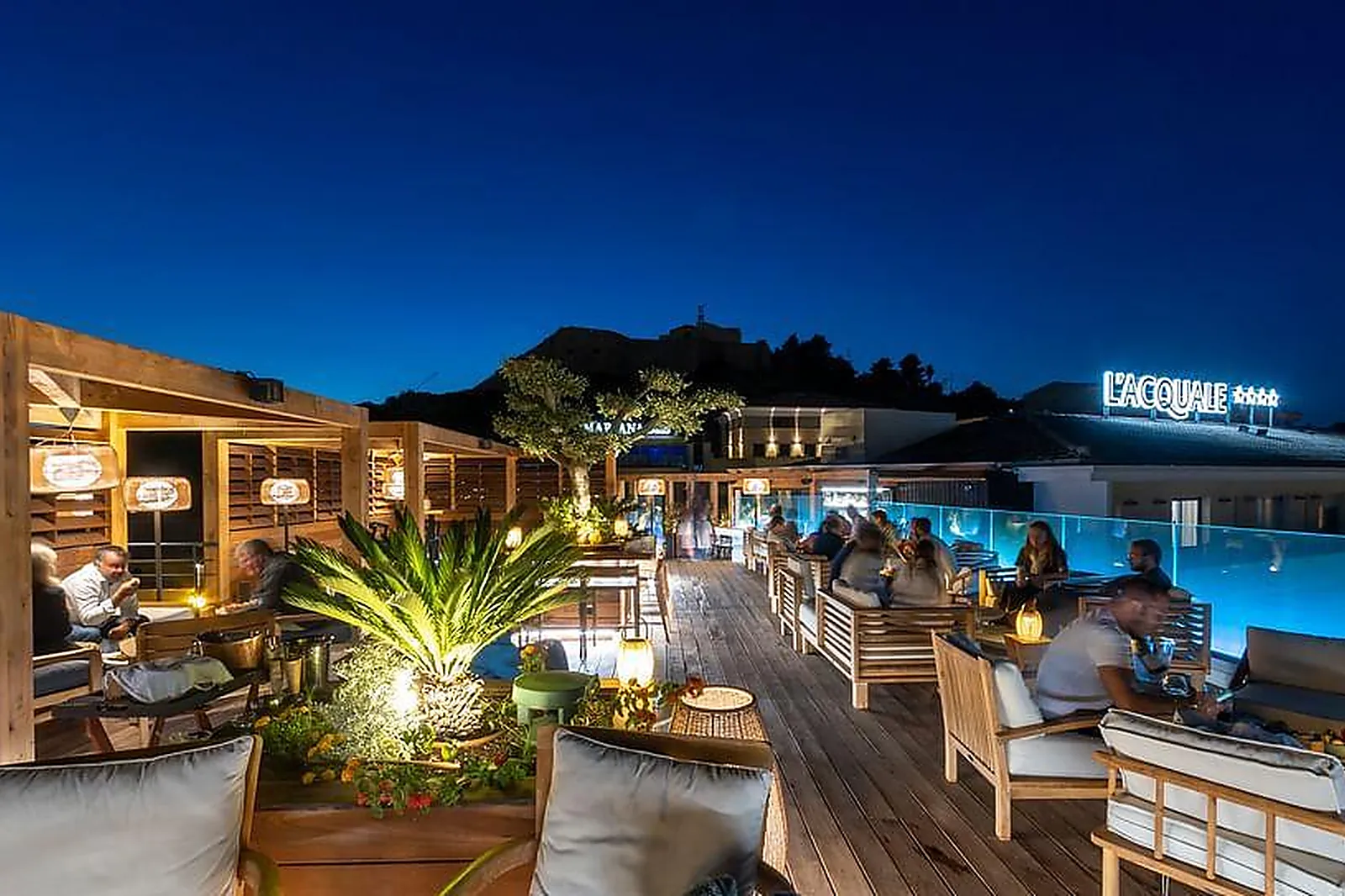 Lieux événementiels, HÔTEL L'ACQUALE****