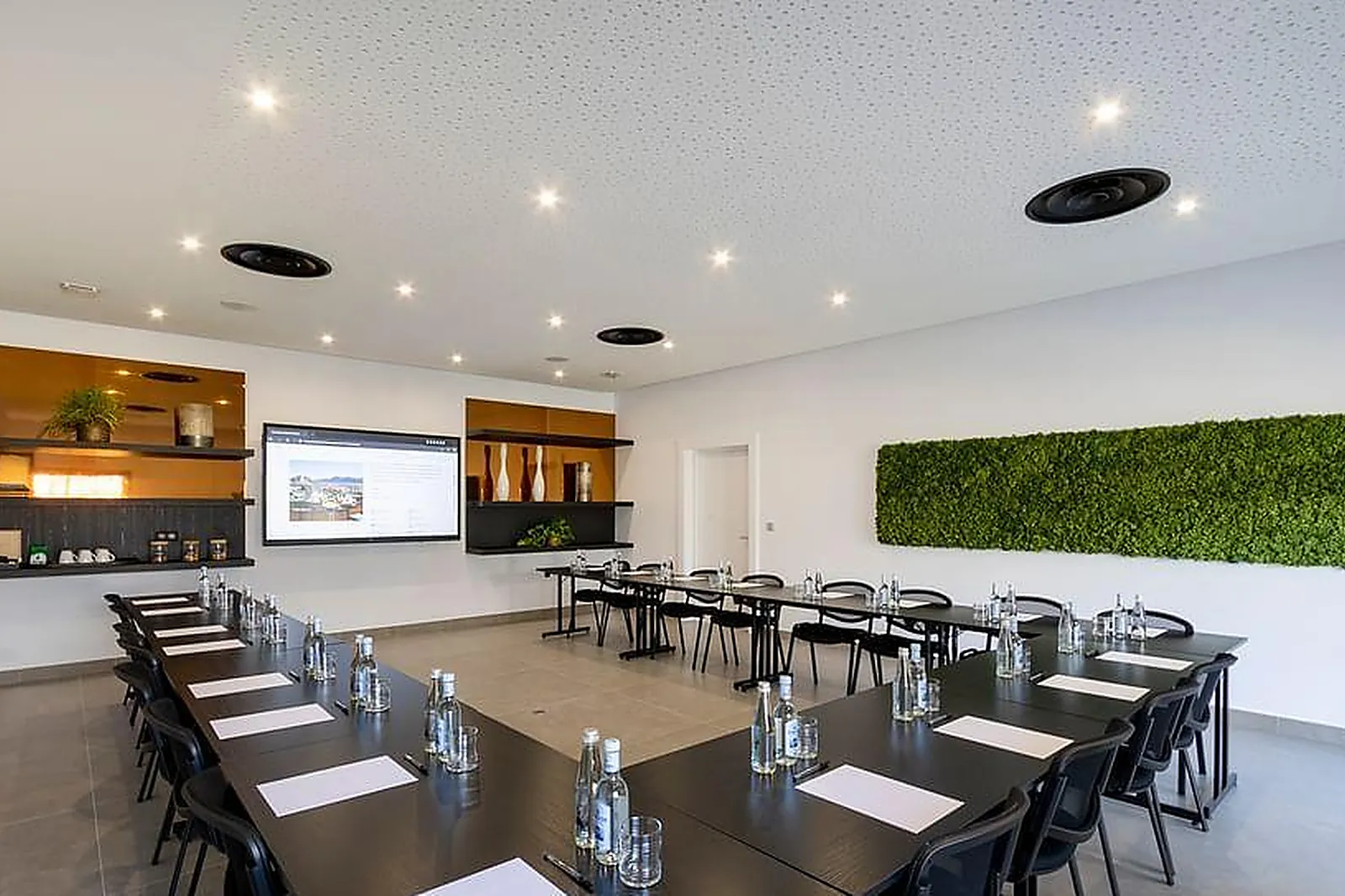 Lieux événementiels, HÔTEL L'ACQUALE****