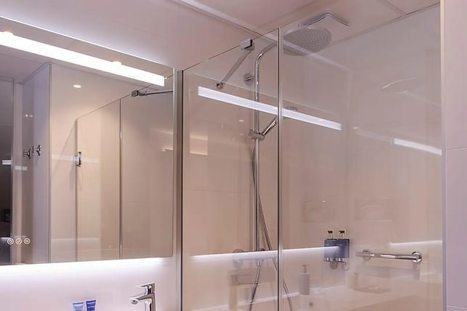 Lieux événementiels, HÔTEL L'AMIRAUTÉ ****