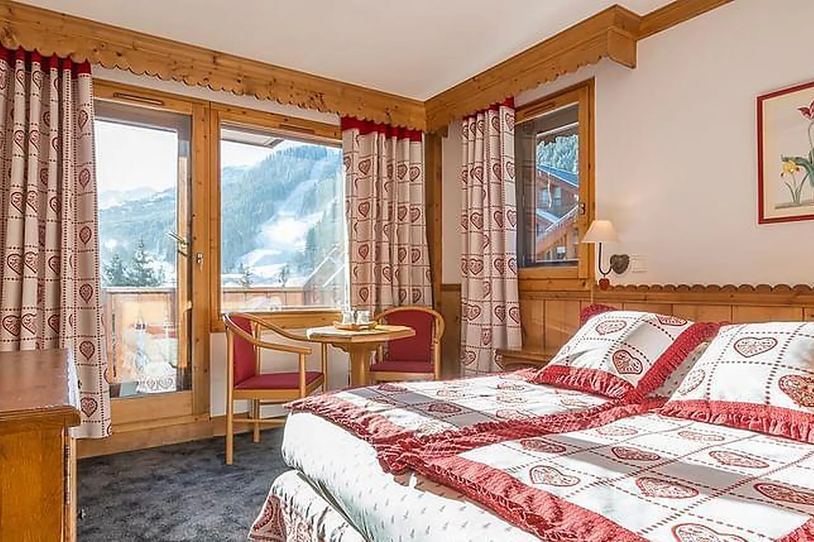 Lieux événementiels, HÔTEL L'ETERLOU ***