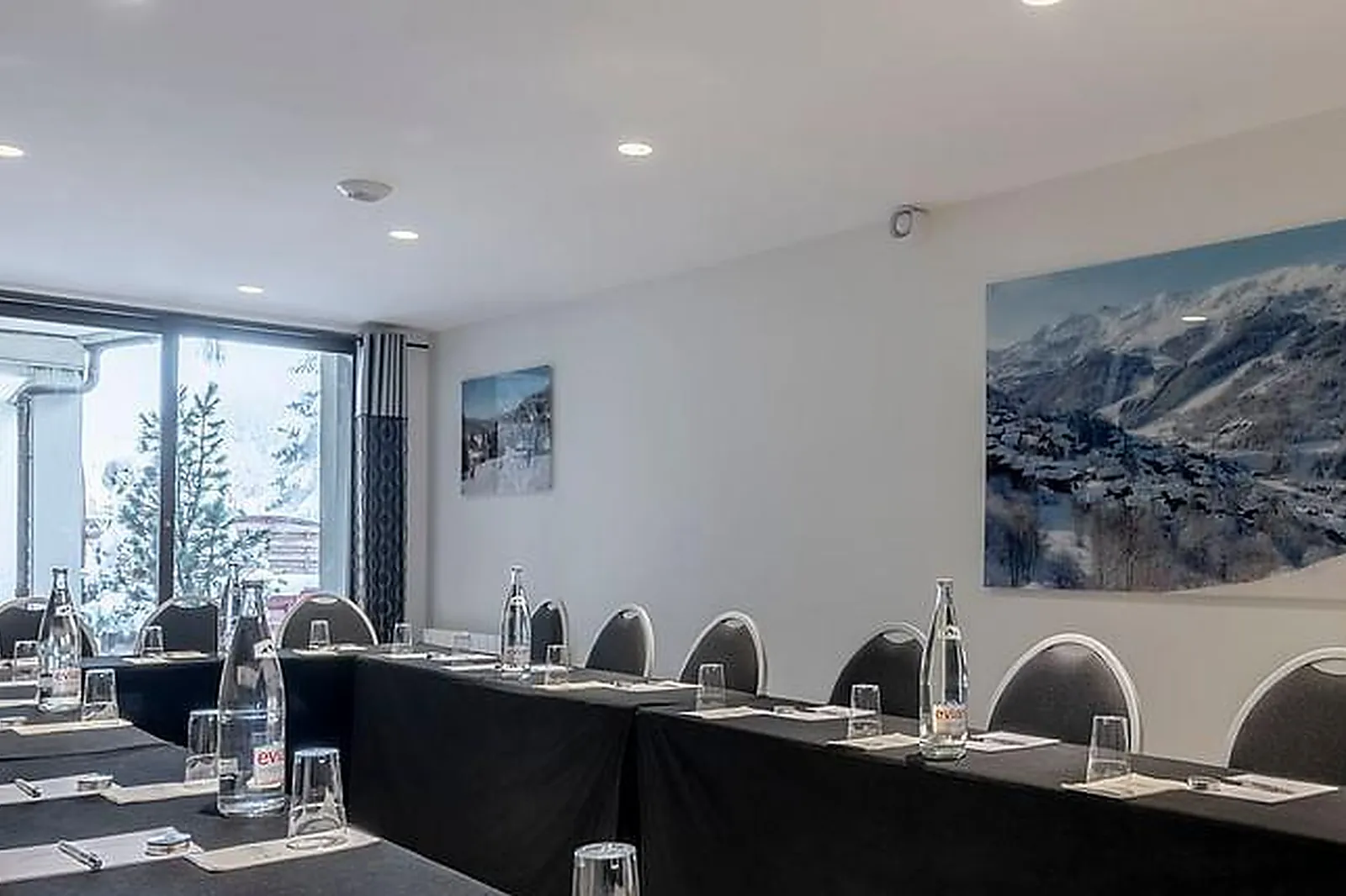 Lieux événementiels, HÔTEL L'ETERLOU ***