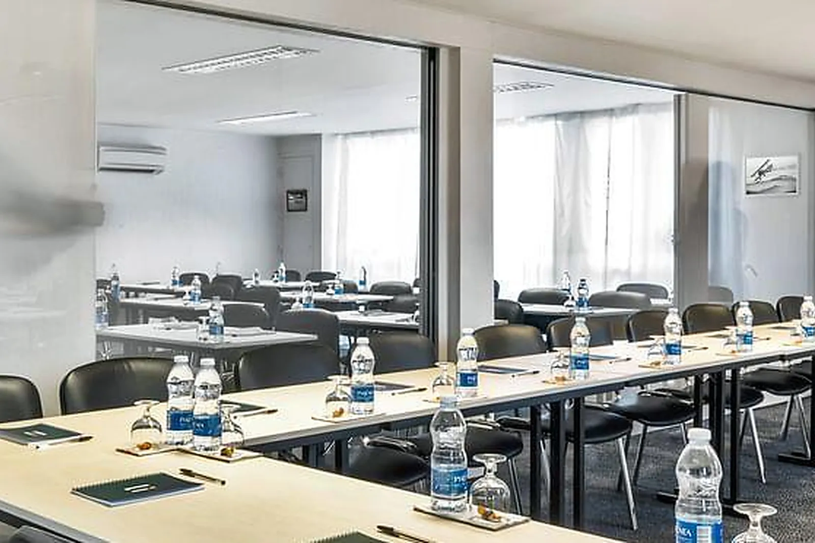 Lieux événementiels, HÔTEL L'INITIAL ****