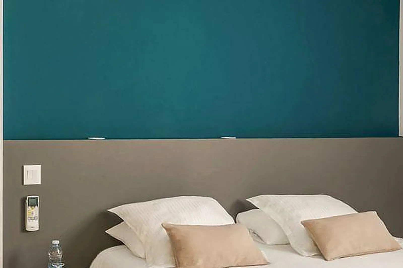 Lieux événementiels, HÔTEL L'INITIAL ****