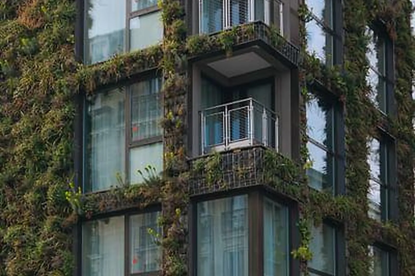 Lieux événementiels, HÔTEL LA BELLE VILLE ****