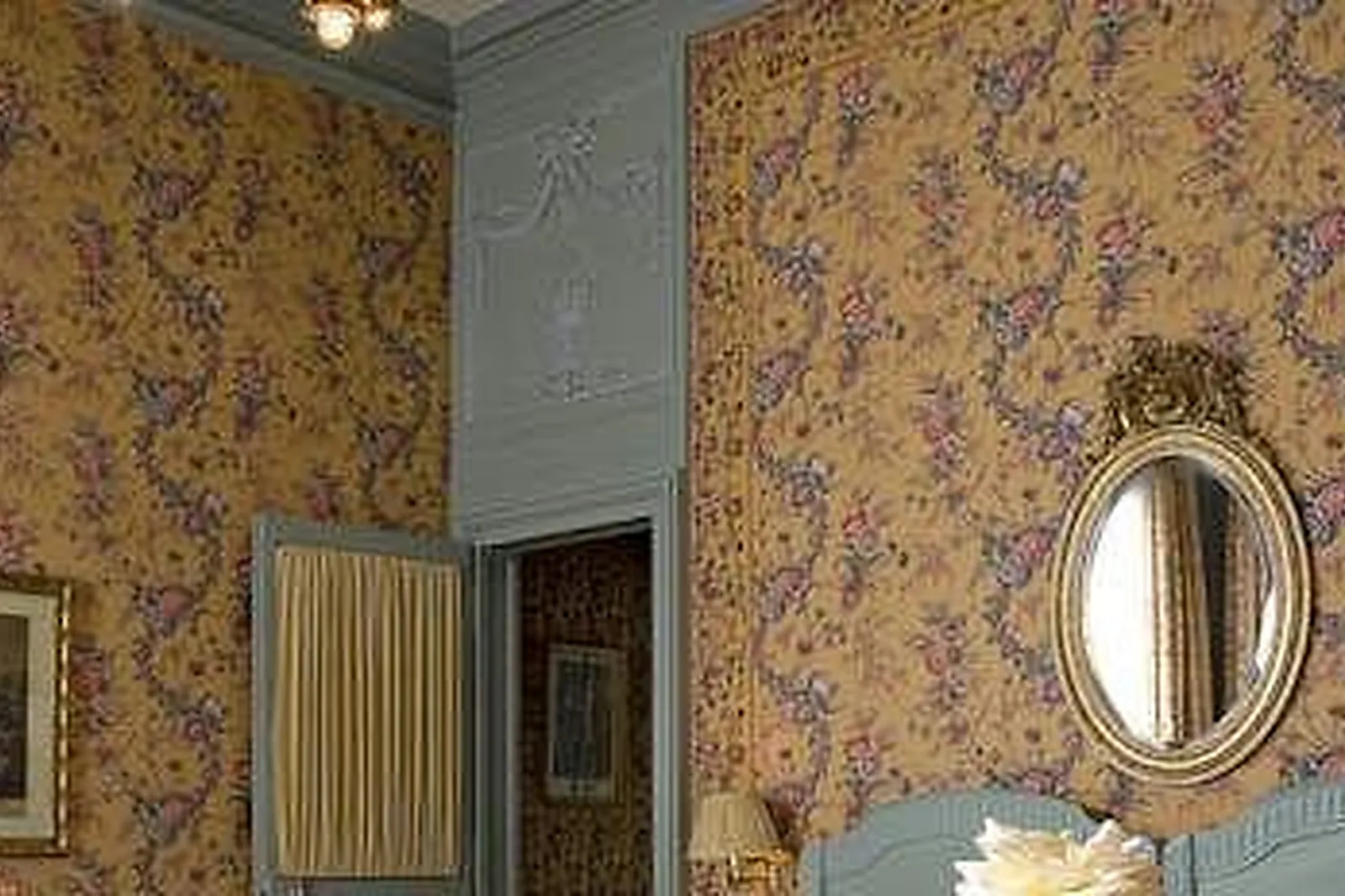 Lieux événementiels, HÔTEL LA MIRANDE *****