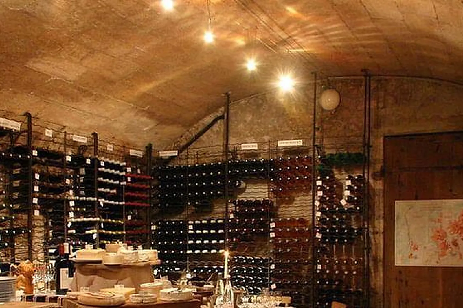 Lieux événementiels, HÔTEL LA MIRANDE *****