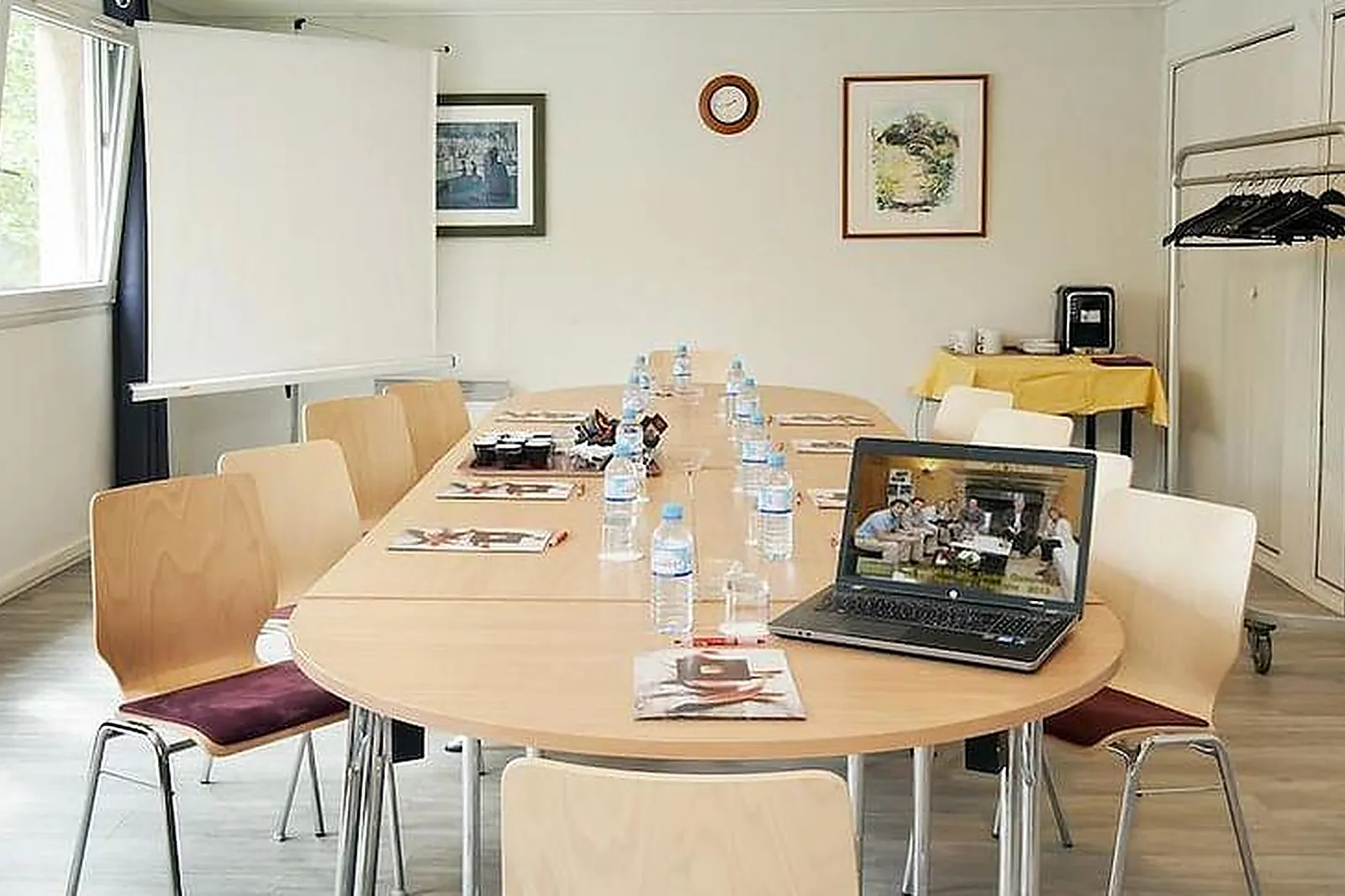 Lieux événementiels, HÔTEL LA PLACE - NANTERRE LA DÉFENSE - GROUPE HHP