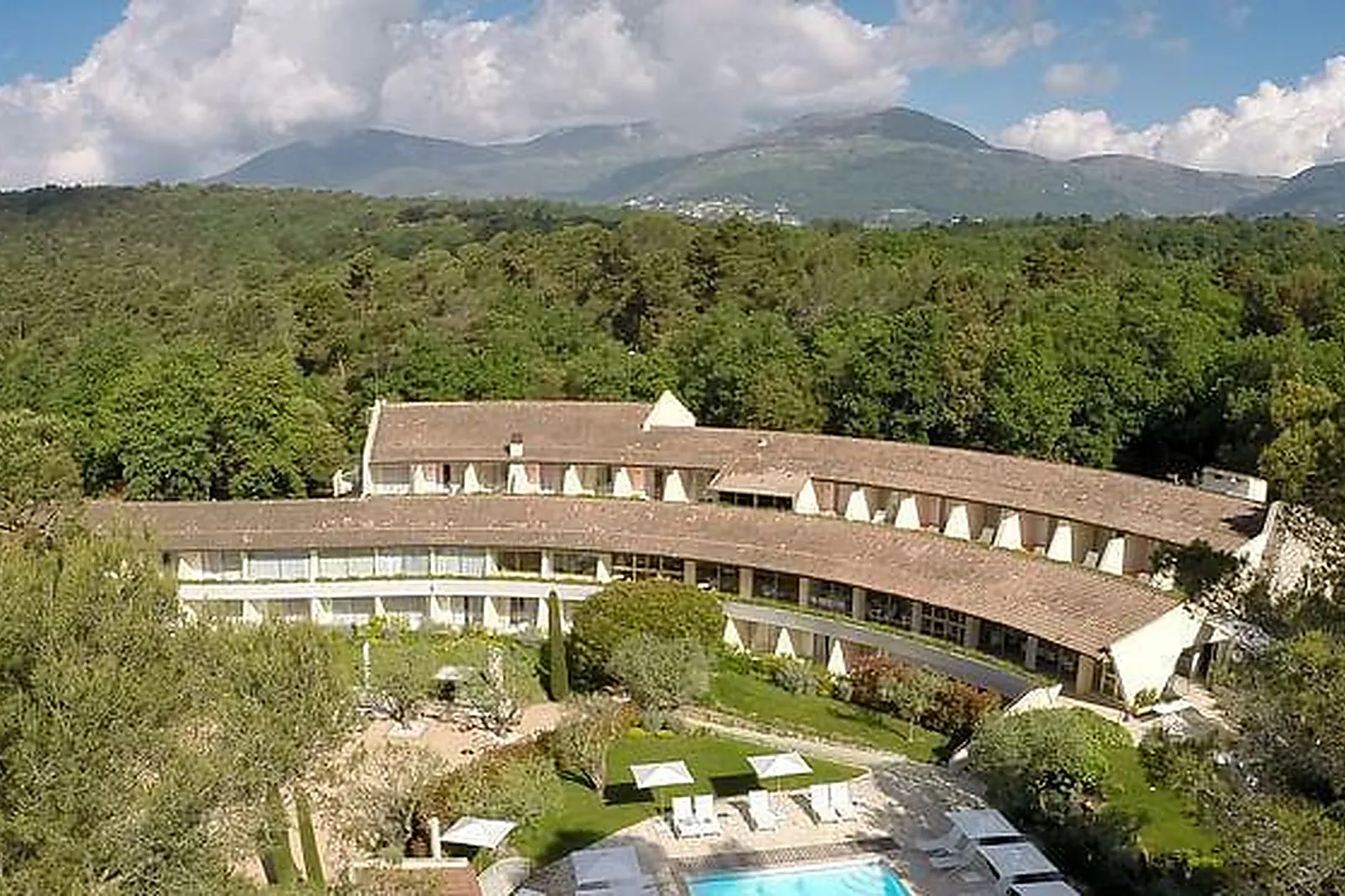 Lieux événementiels, HÔTEL LA VAGUE DE SAINT PAUL****