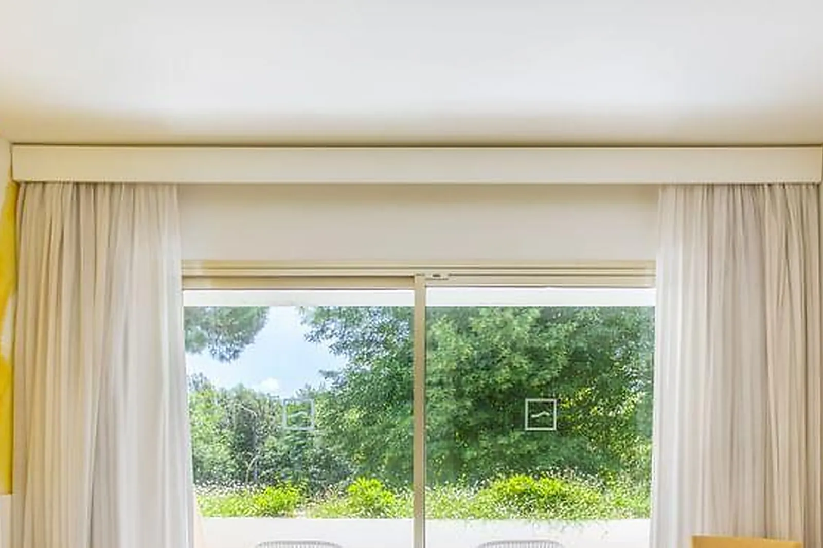 Lieux événementiels, HÔTEL LA VAGUE DE SAINT PAUL****