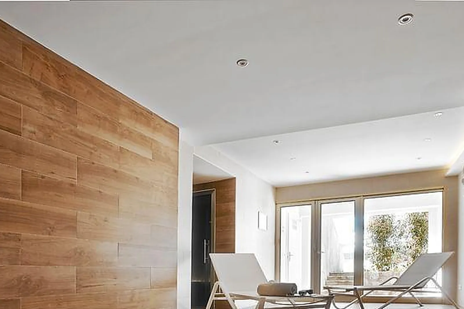 Lieux événementiels, HÔTEL LA VAGUE DE SAINT PAUL****