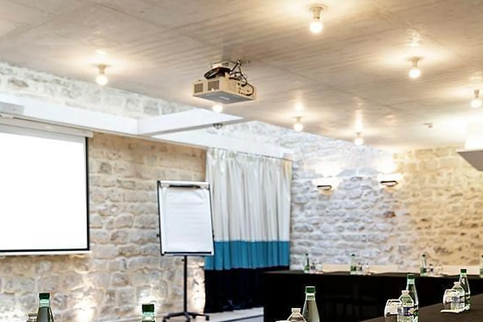 Lieux événementiels, HÔTEL LE 123 SEBASTOPOL**** - SALLE DE SÉMINAIRE