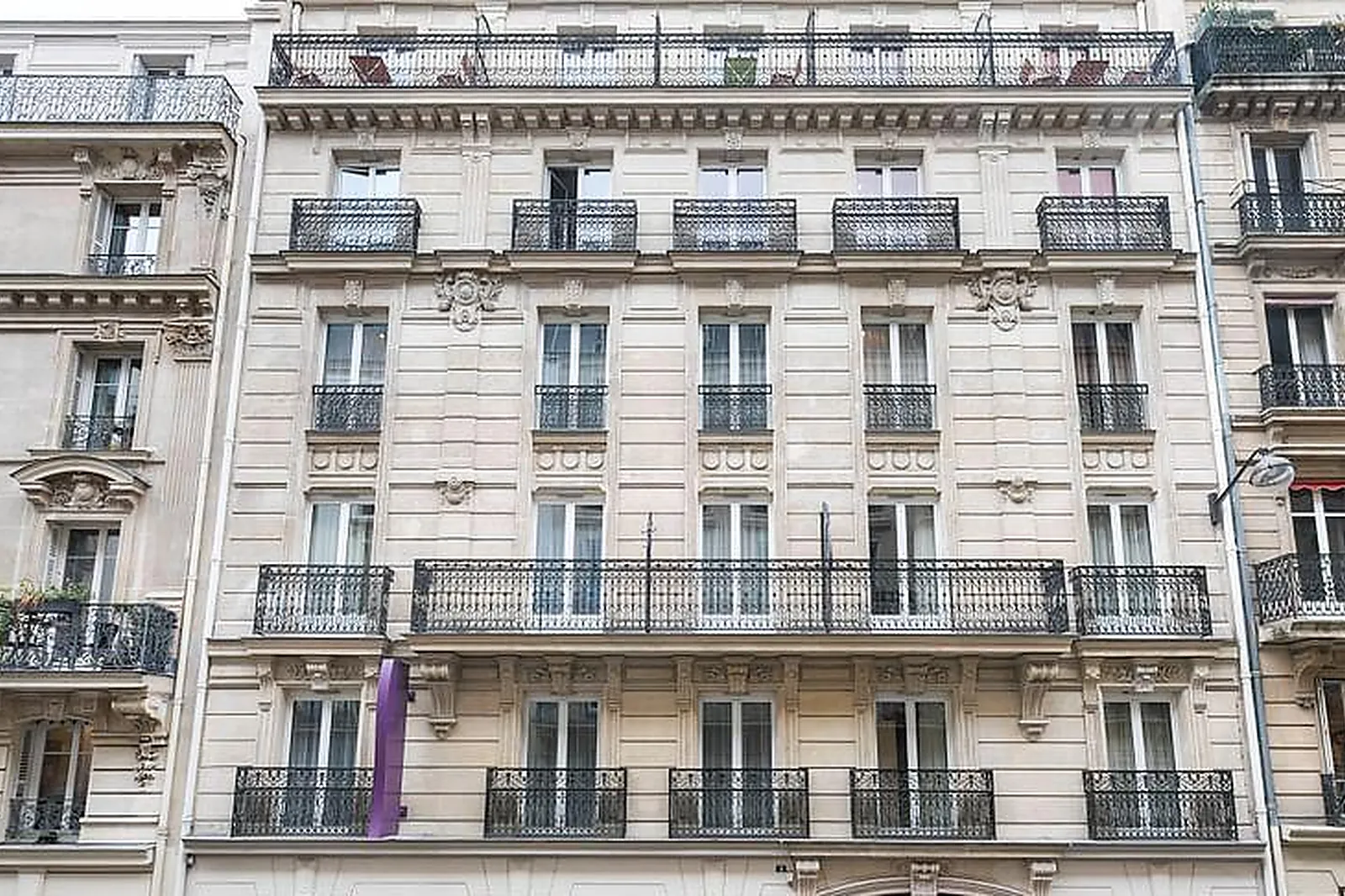 Lieux événementiels, HÔTEL LE CARDINAL BY HAPPYCULTURE ***