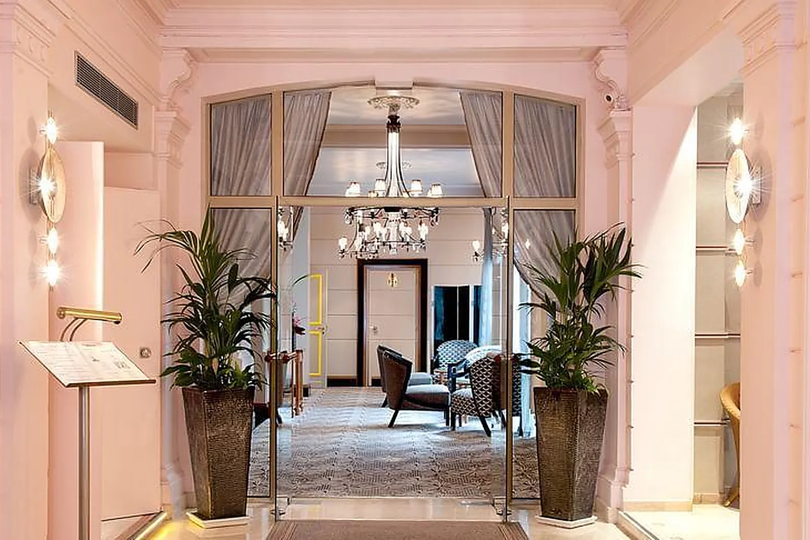 Lieux événementiels, HÔTEL LE CARDINAL BY HAPPYCULTURE ***