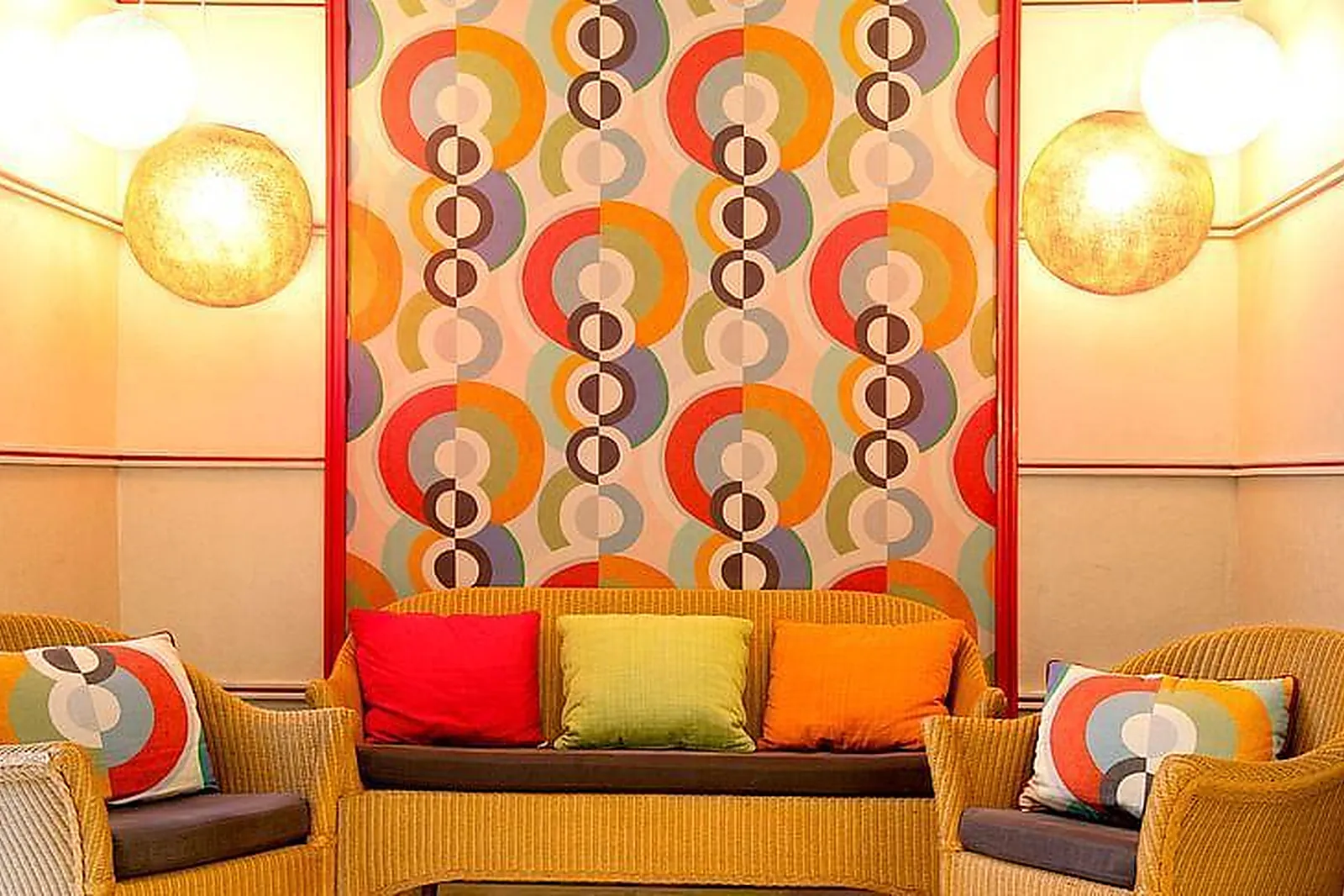 Lieux événementiels, HÔTEL LE CARDINAL BY HAPPYCULTURE ***