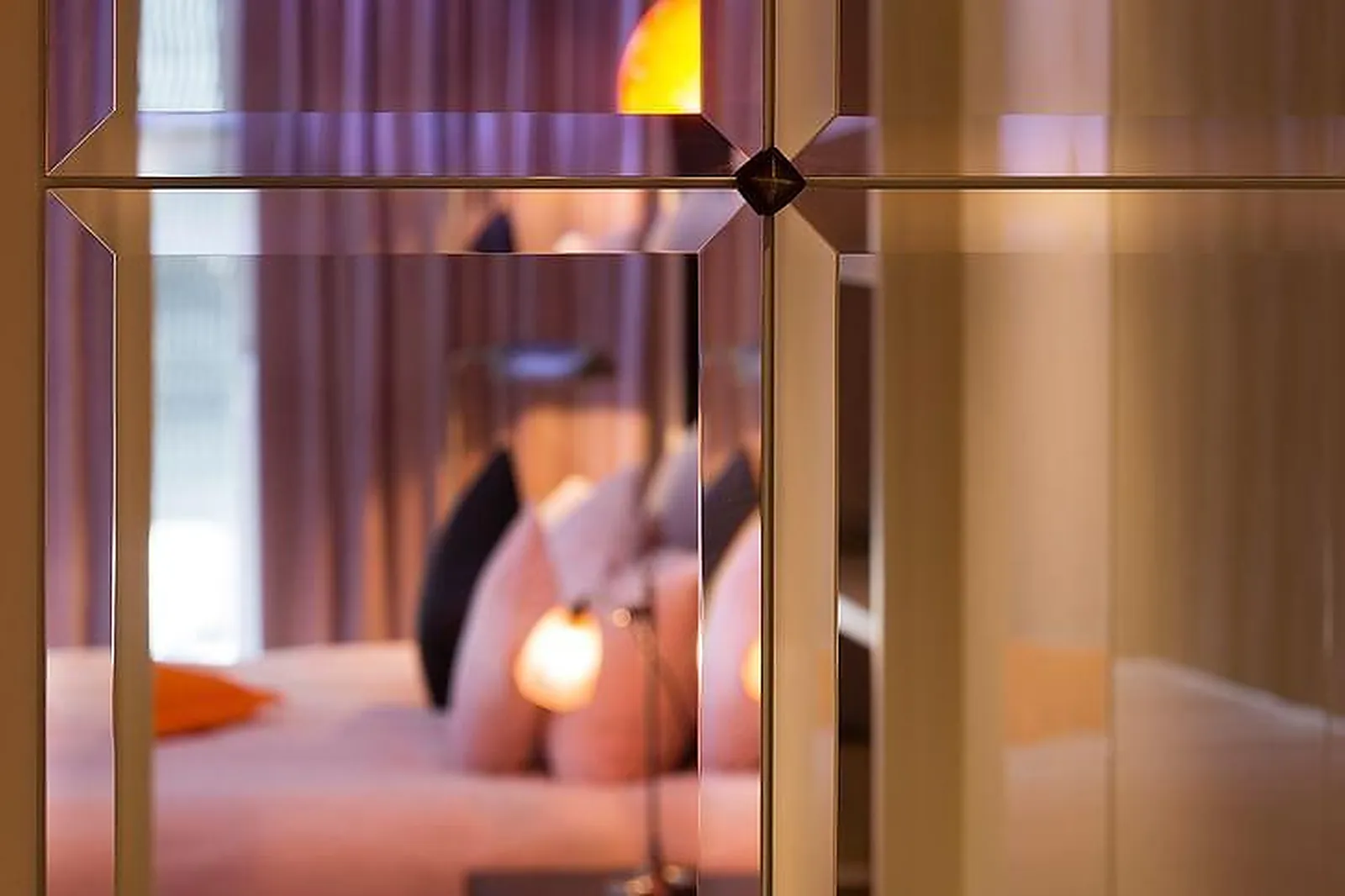 Lieux événementiels, HÔTEL LE CHAT NOIR ****