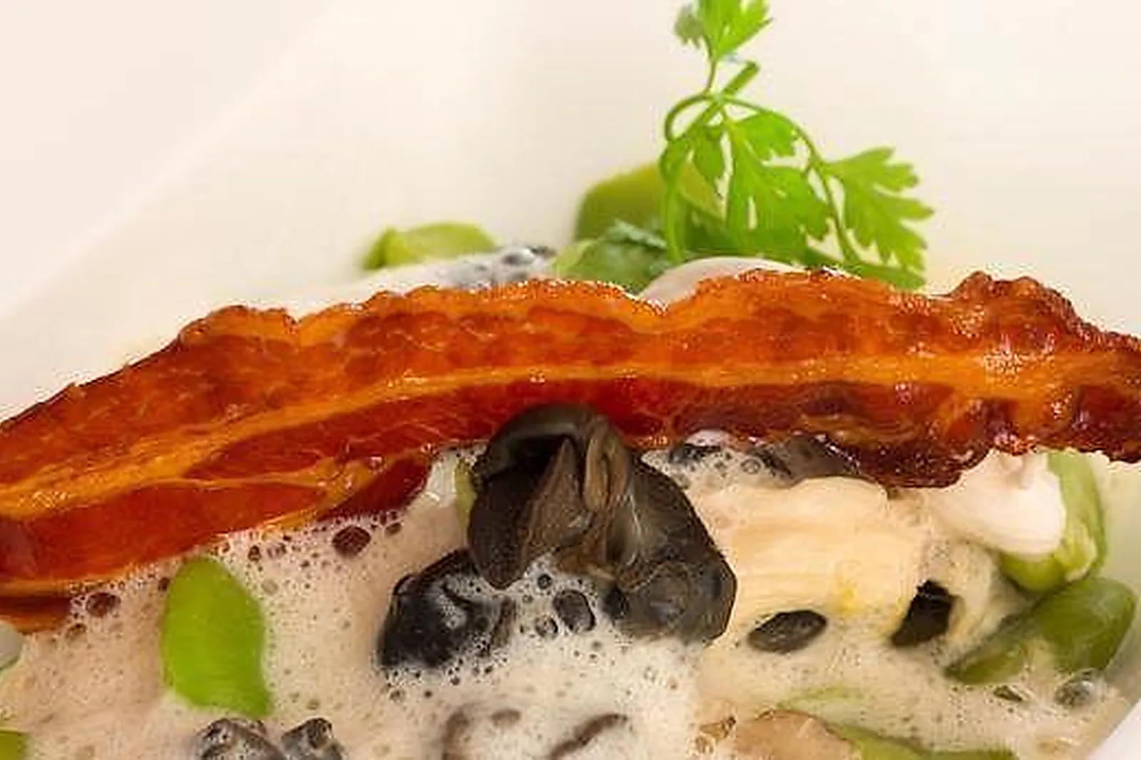 Lieux événementiels, HÔTEL LE DRACY ***