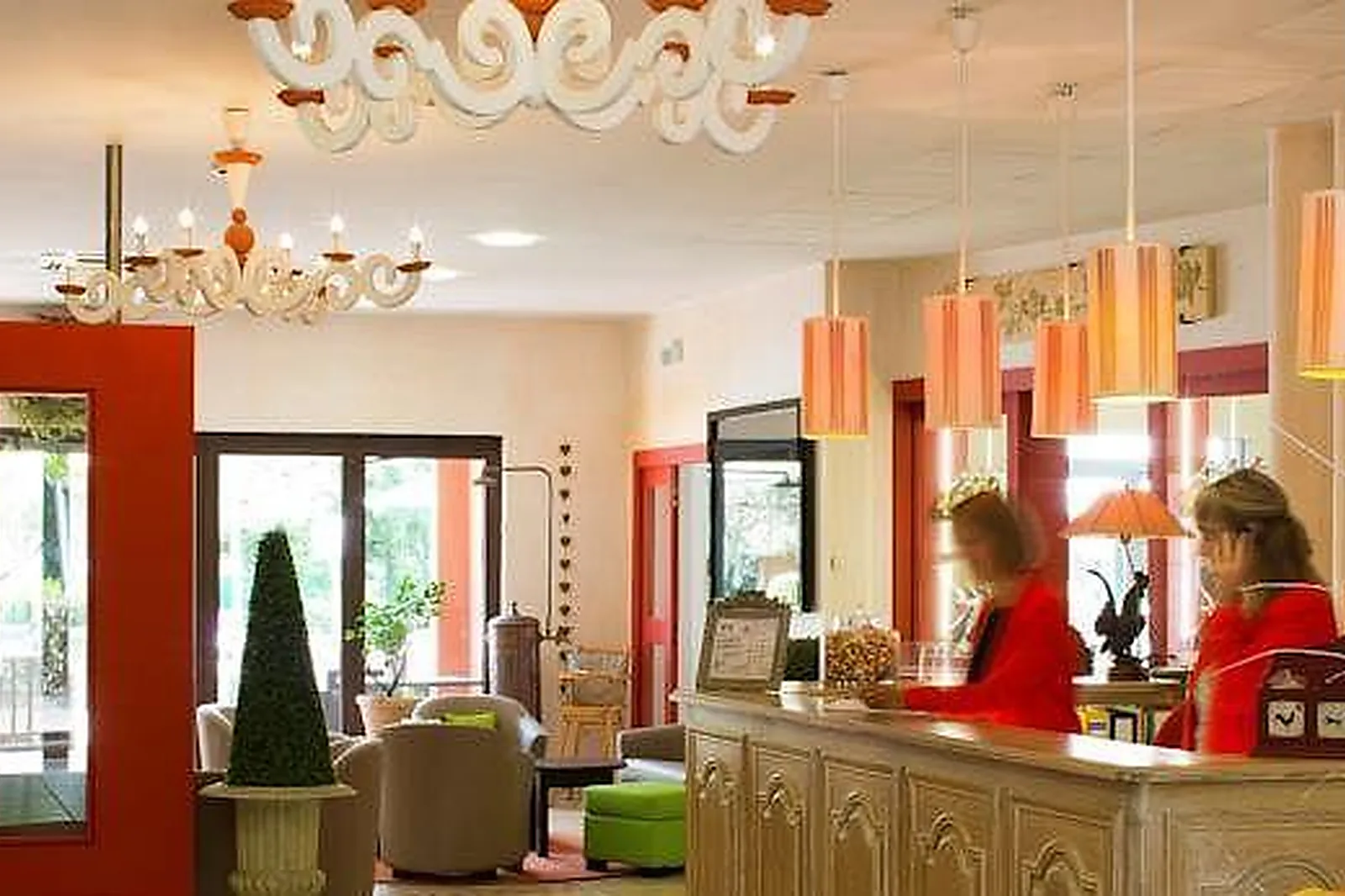 Lieux événementiels, HÔTEL LE DRACY ***