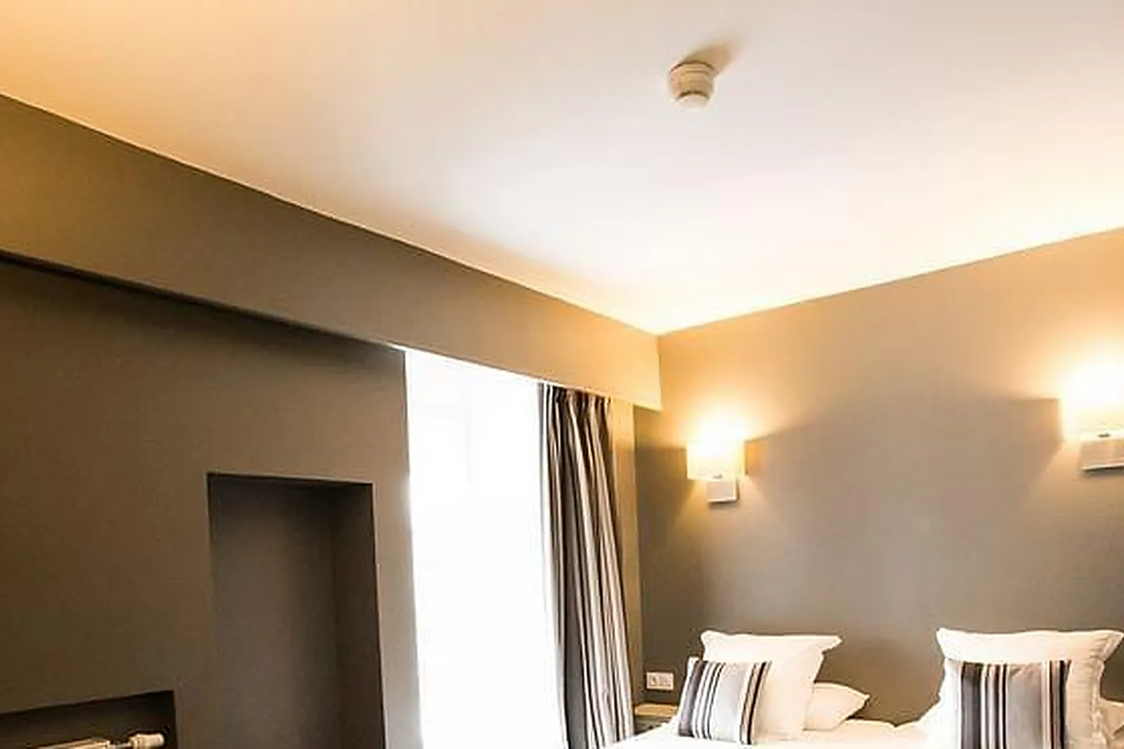 Lieux événementiels, HÔTEL LE LION D'OR ***