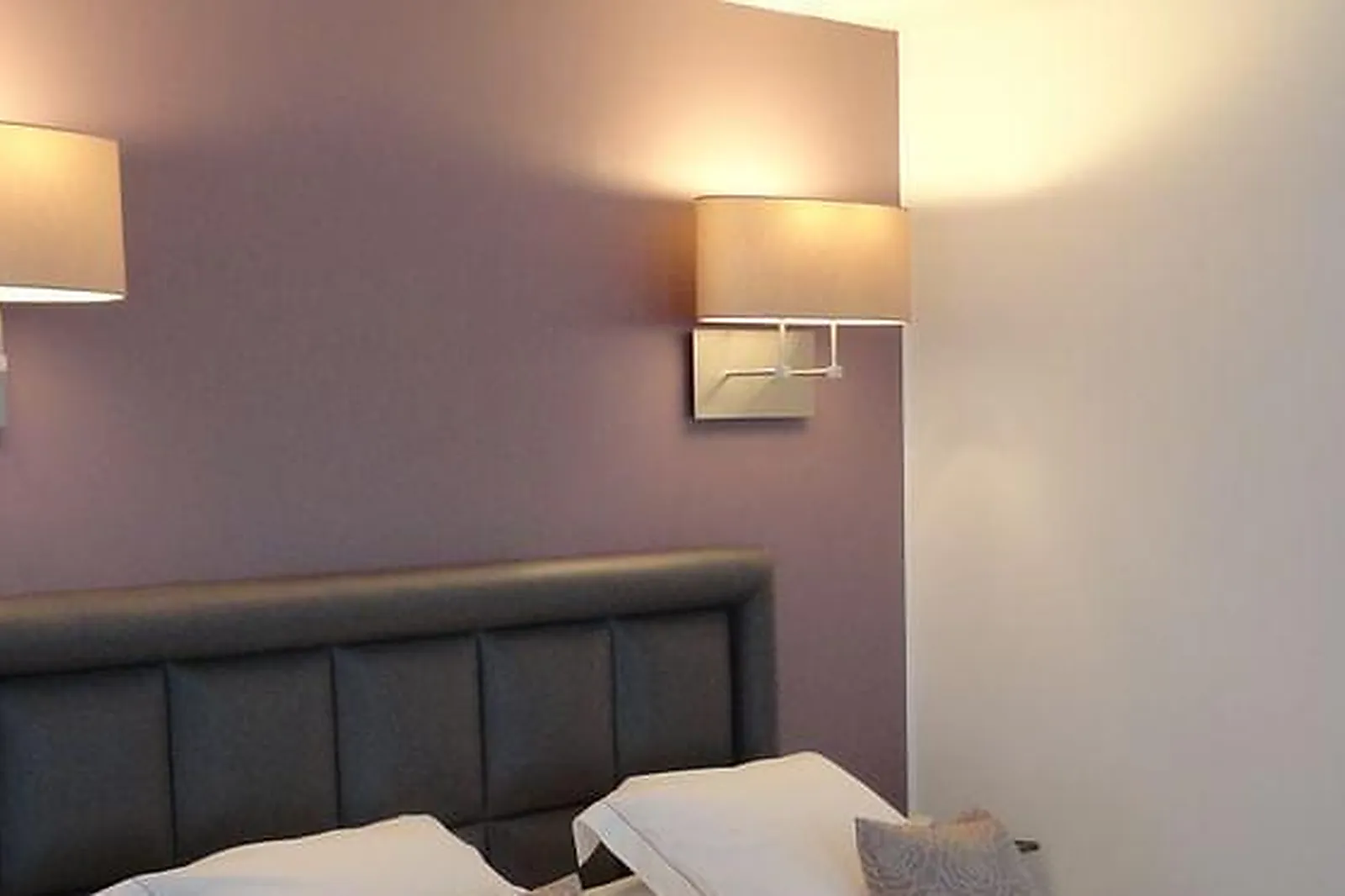 Lieux événementiels, HÔTEL LE LION D'OR ***