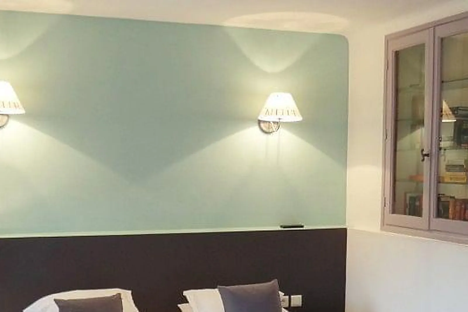 Lieux événementiels, HÔTEL LE MAS DES ECUREUILS ***