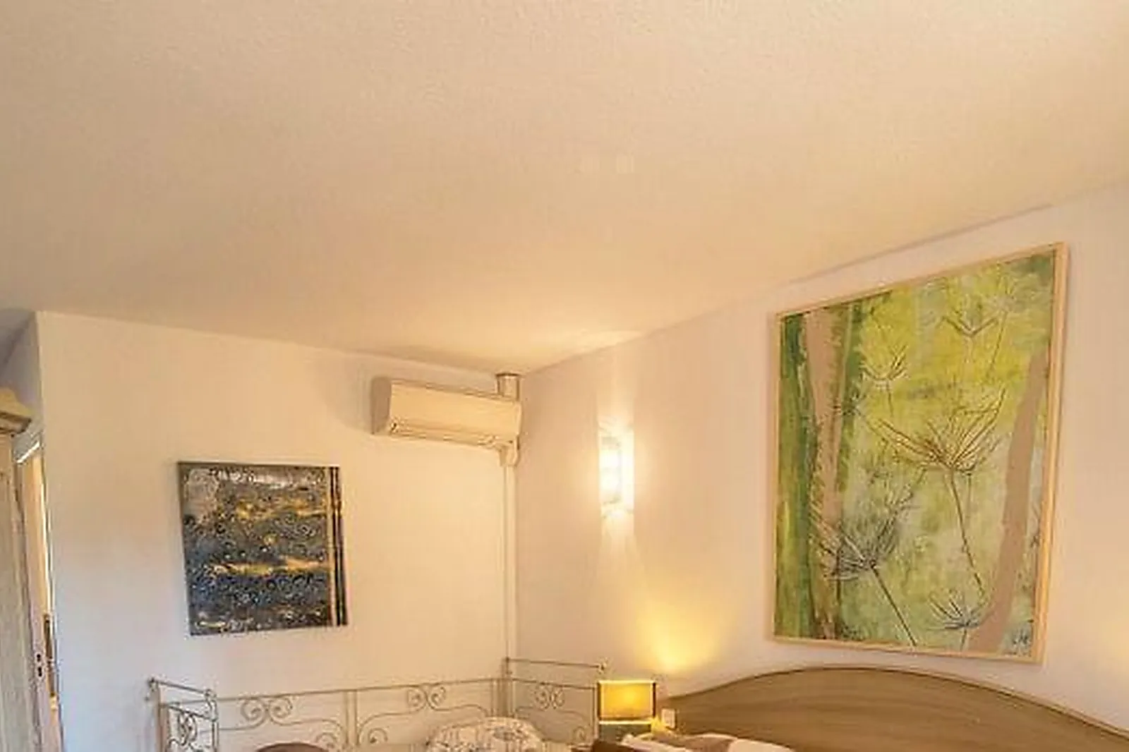 Lieux événementiels, HÔTEL LE MAS DES ECUREUILS ***