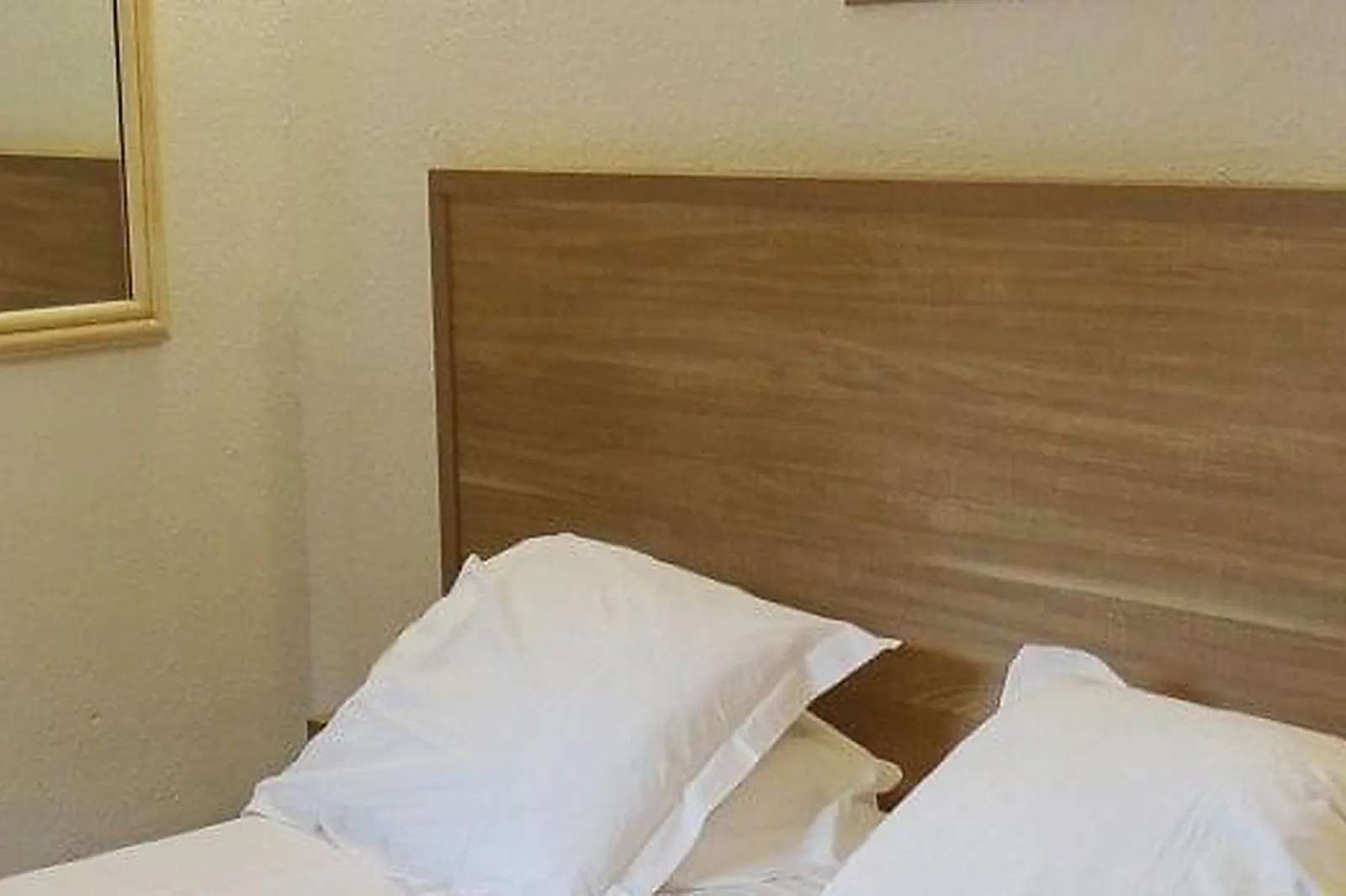 Lieux événementiels, HÔTEL LE MAS DES ECUREUILS ***