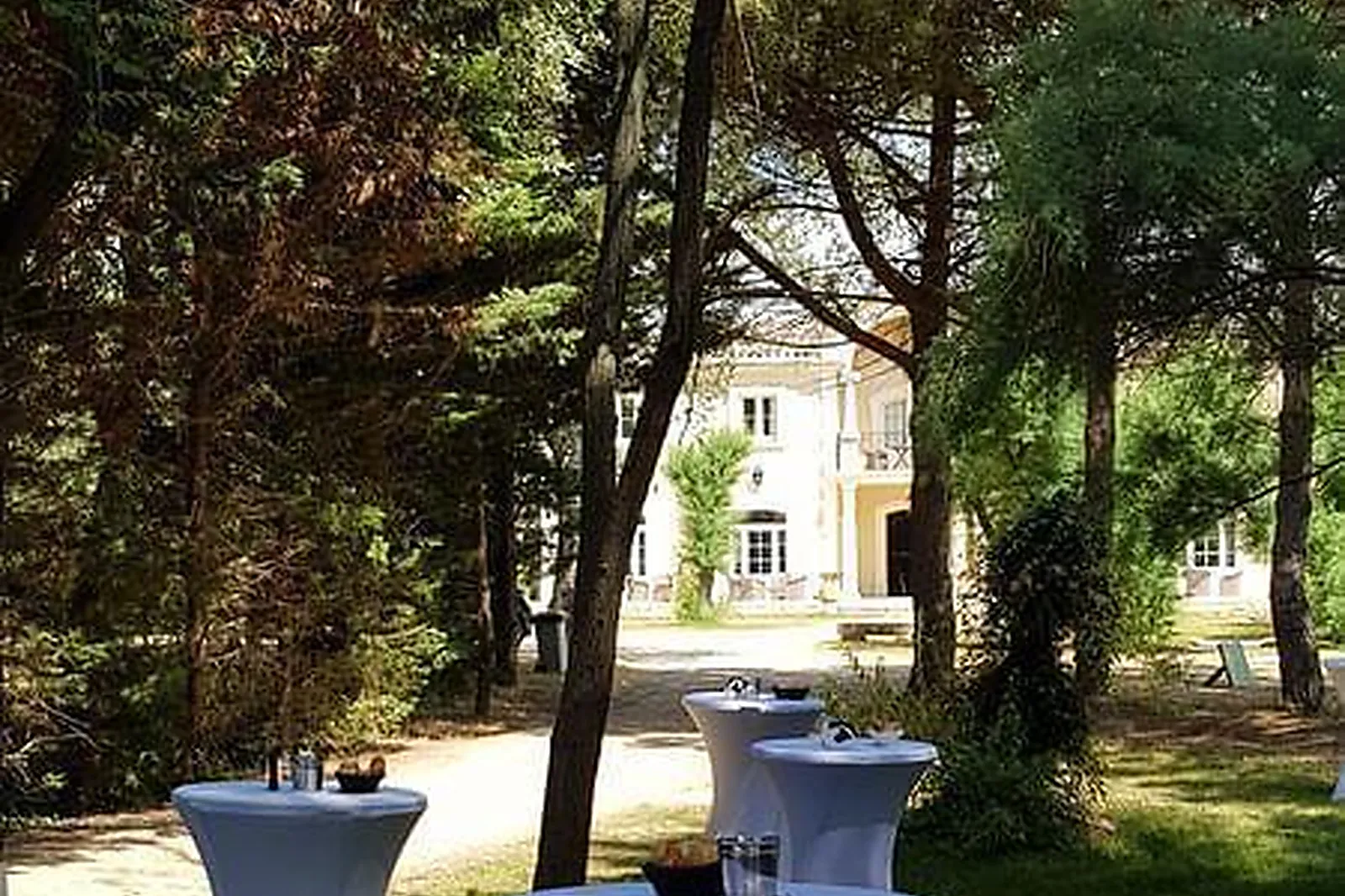 Lieux événementiels, HÔTEL LE MAS DES SABLES ***