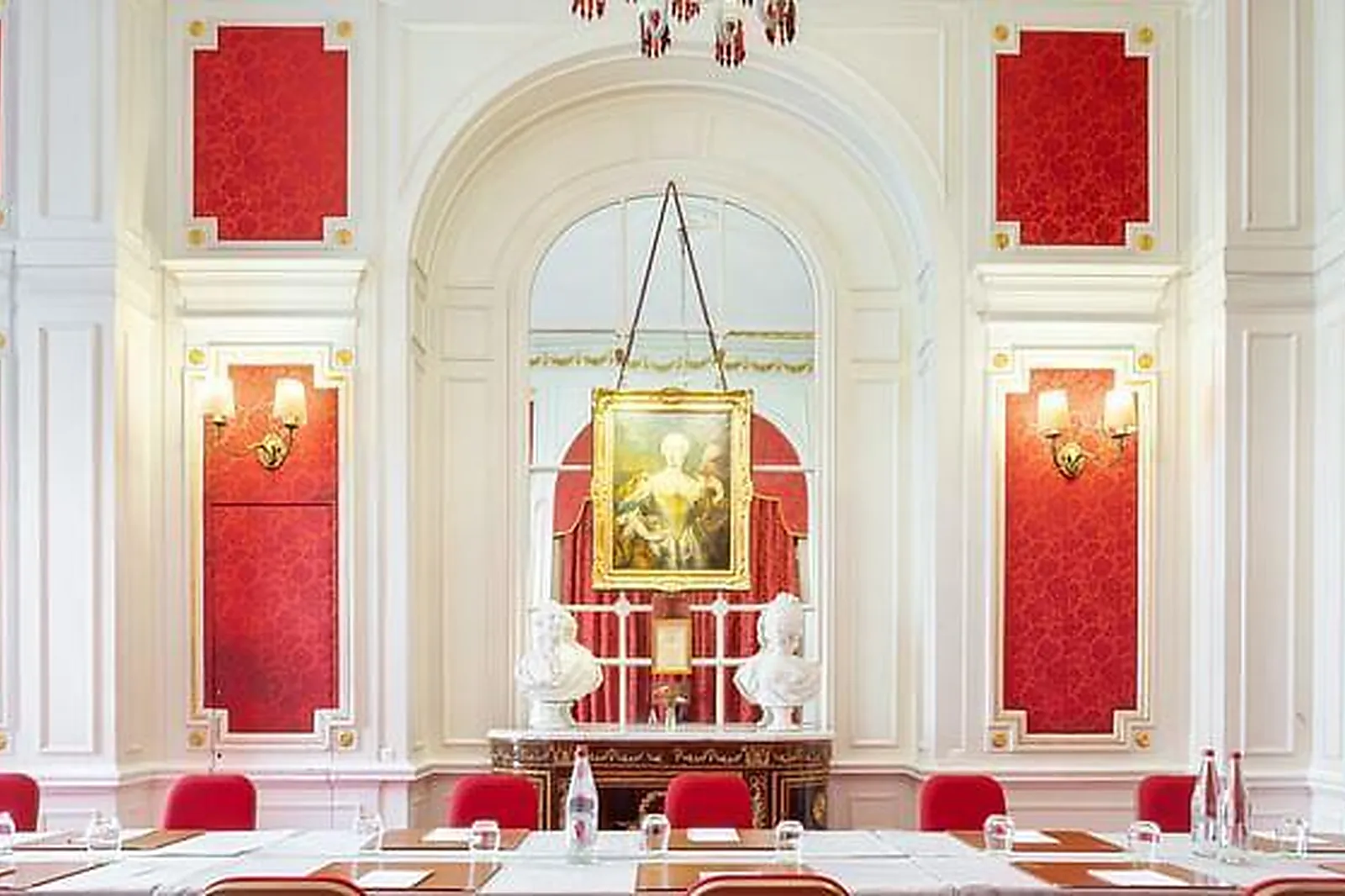 Lieux événementiels, HÔTEL LE NEGRESCO *****