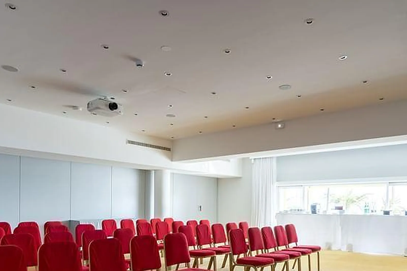 Lieux événementiels, HÔTEL LE NEGRESCO *****