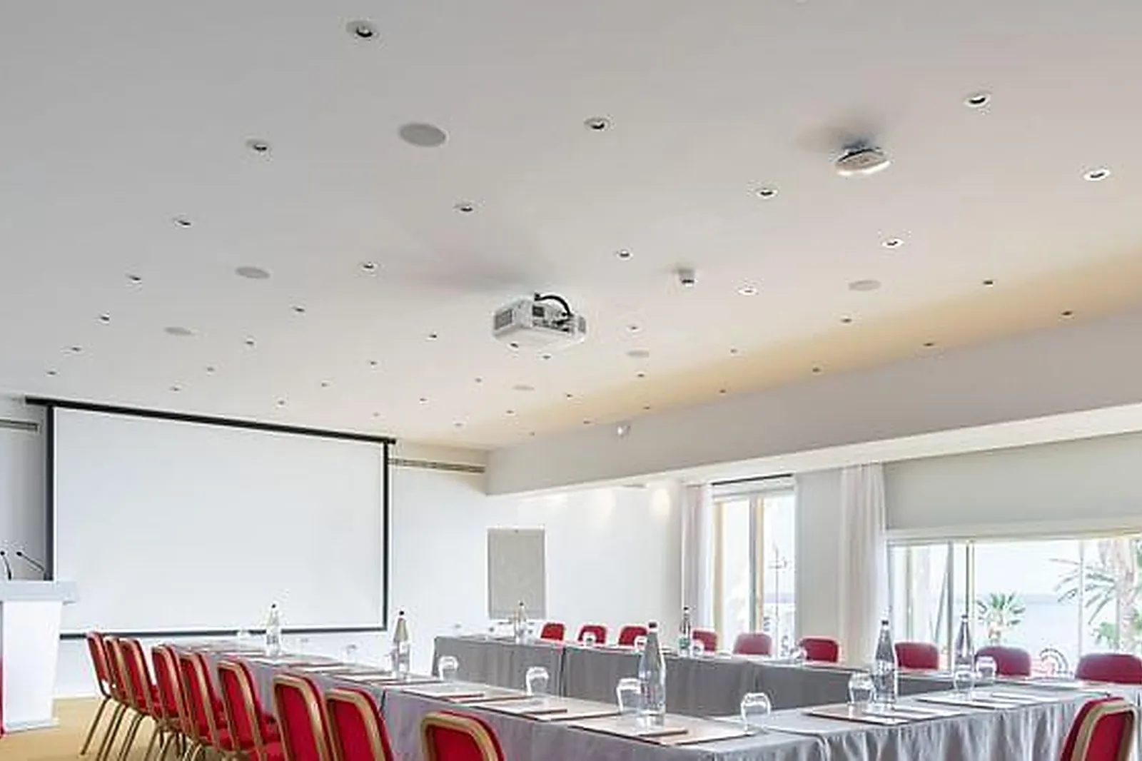 Lieux événementiels, HÔTEL LE NEGRESCO *****