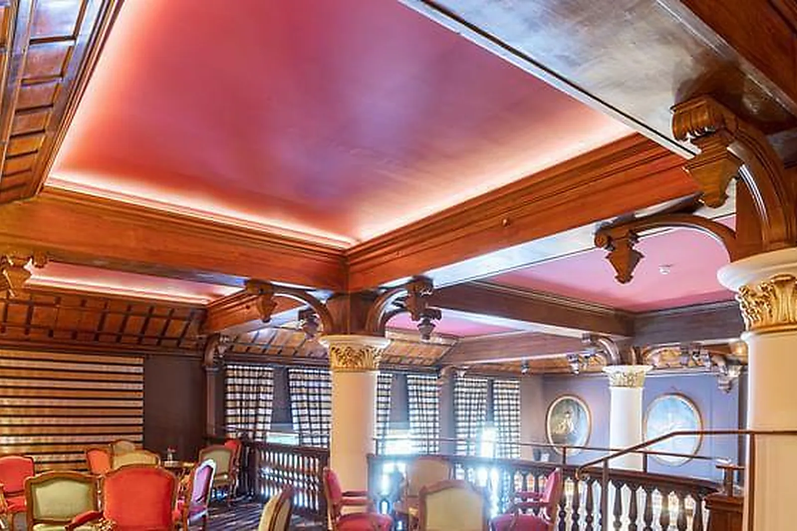 Lieux événementiels, HÔTEL LE NEGRESCO *****