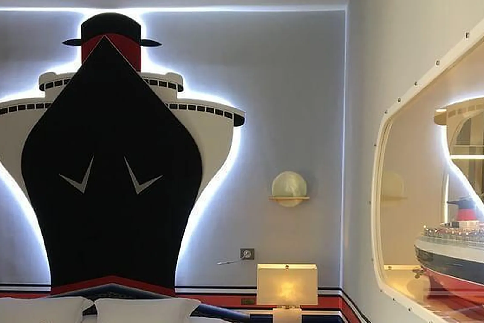 Lieux événementiels, HÔTEL LE NEGRESCO *****