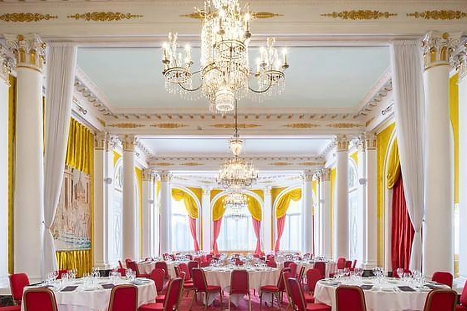 Lieux événementiels, HÔTEL LE NEGRESCO *****