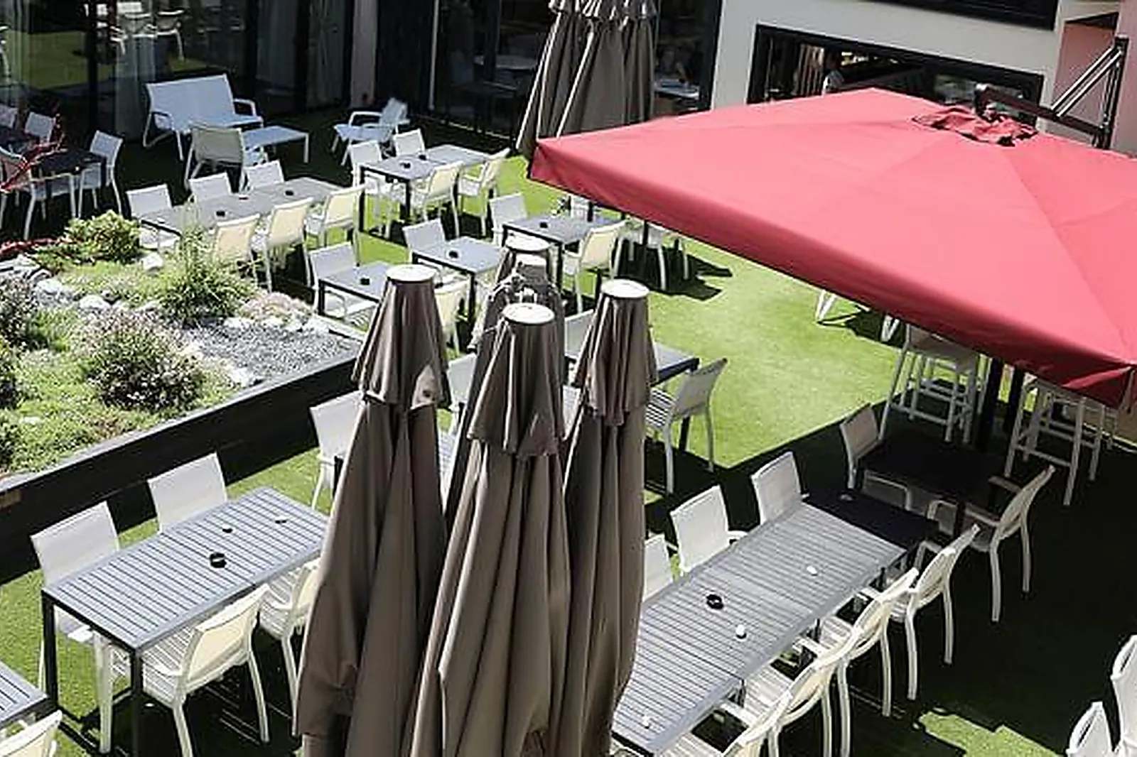 Lieux événementiels, HÔTEL LE NÉLIÖ