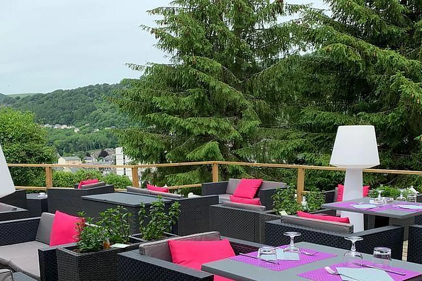 Lieux événementiels, HÔTEL LE PANORAMA***