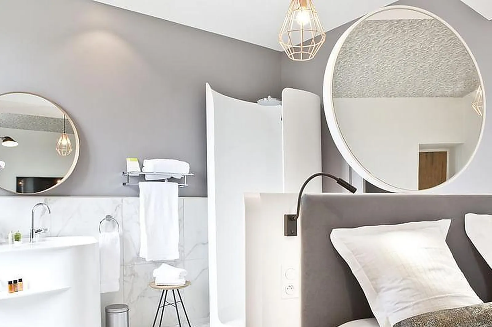 Lieux événementiels, HÔTEL LE SAINT GELAIS ****