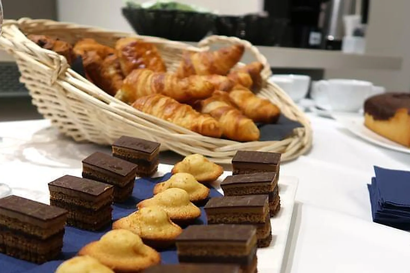 Lieux événementiels, HÔTEL LE VALLON DE VALRUGUES & SPA *****